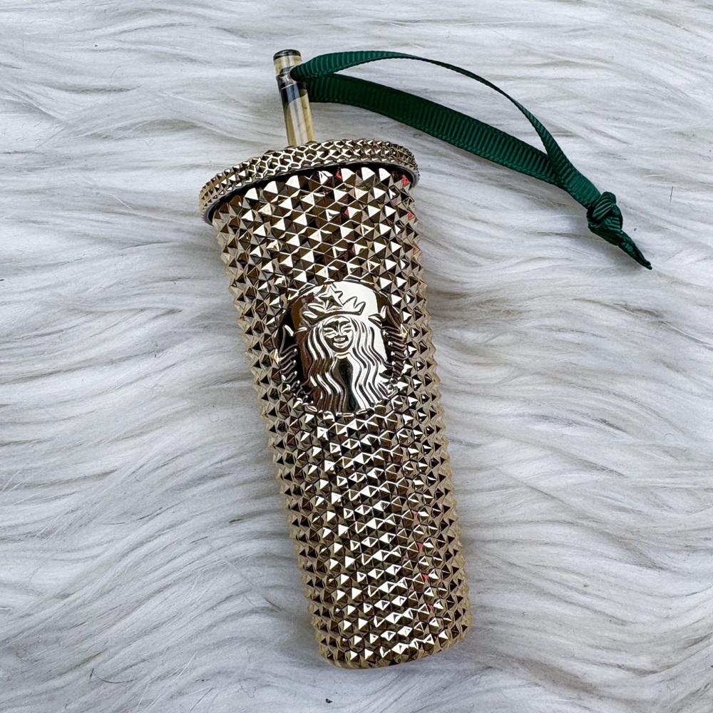 Starbucks Studded Ornament Keychain China 2022 Holiday Metallic Gold Bag Charm